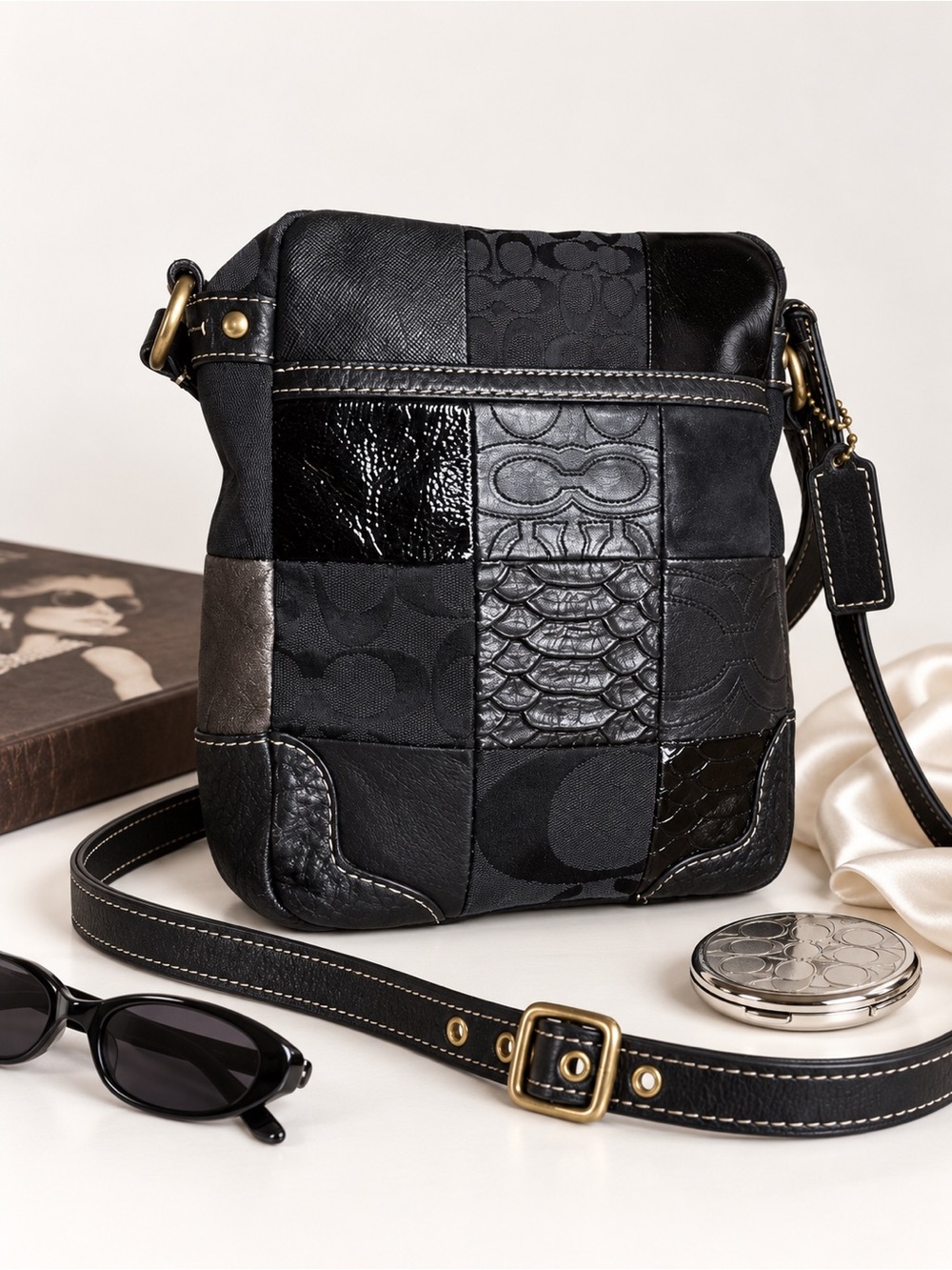 2008 COACH Hamptons Black Patchwork
Crossbody 12485 Y2K Limited Edition